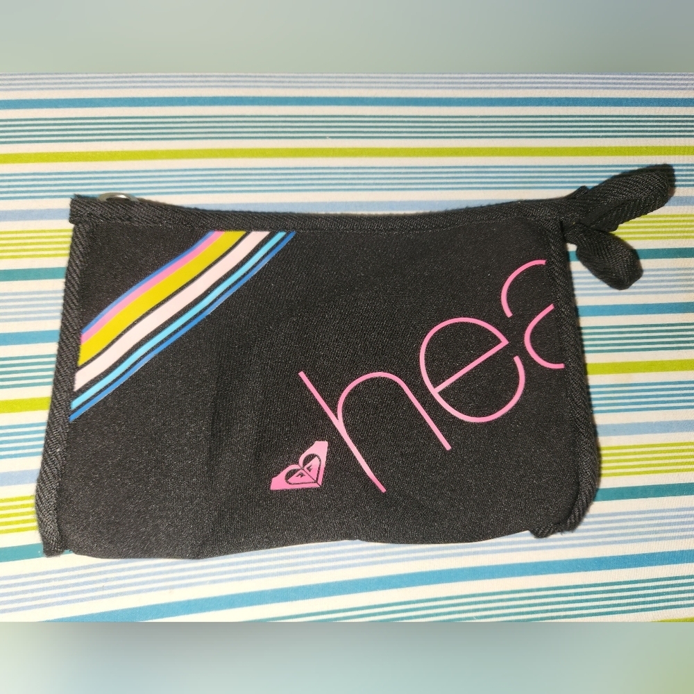 Roxy Zippered Pouch